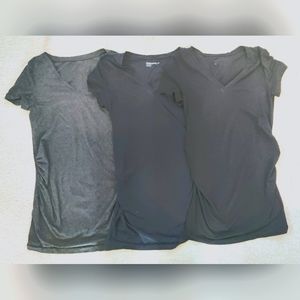 Gap Maternity 3 Pack V-Neck Tshirts